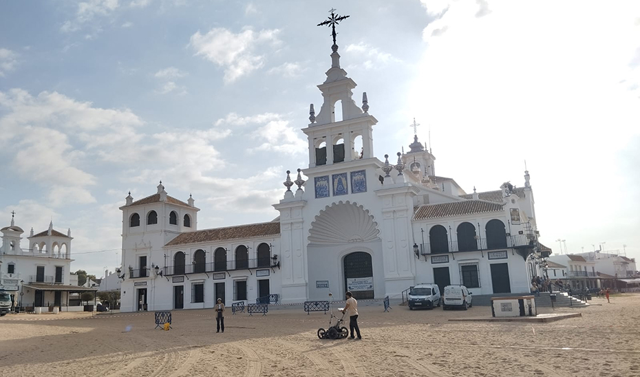 Sondeos en el entorno de la aldea de El Rocío.